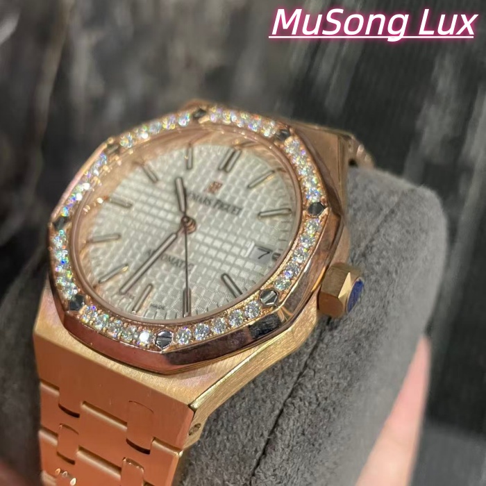 VVS Moissanite Audemars Piguet 26470