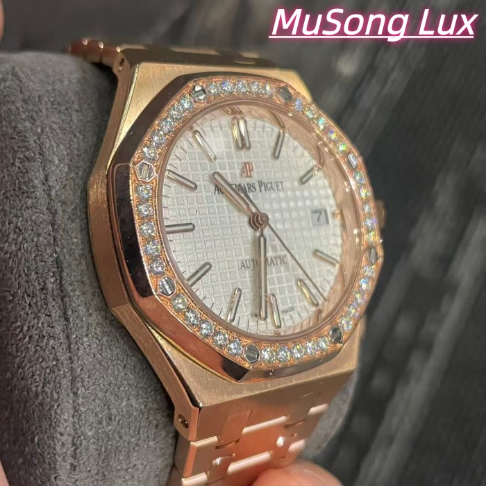VVS Moissanite Audemars Piguet 26470