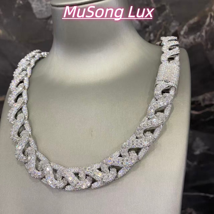 VVS Moissanite 925 Sterling Silver Miami Cuban Chain 17MM 23inches White