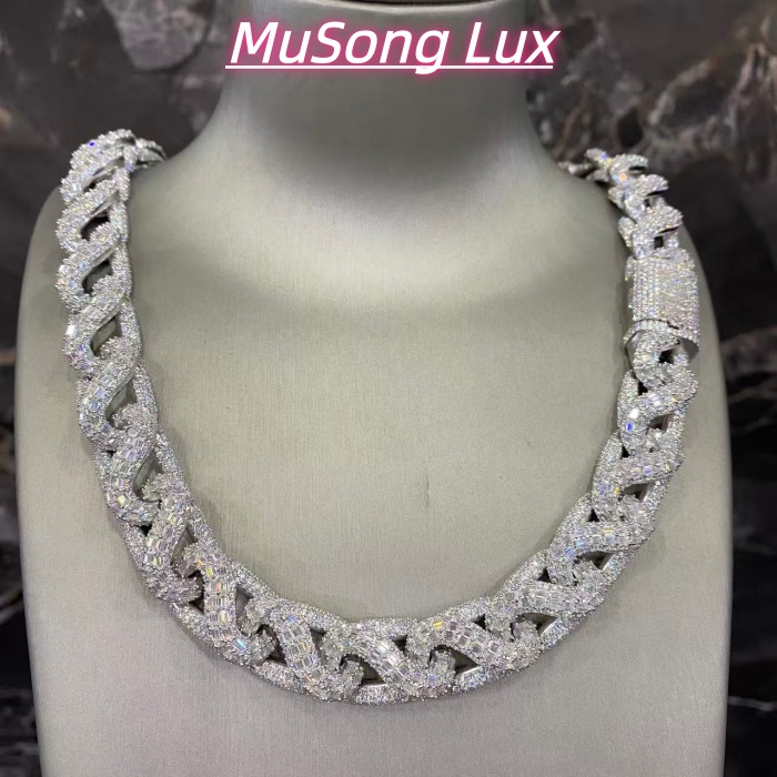 VVS Moissanite 925 Sterling Silver Miami Cuban Chain 17MM 23inches White