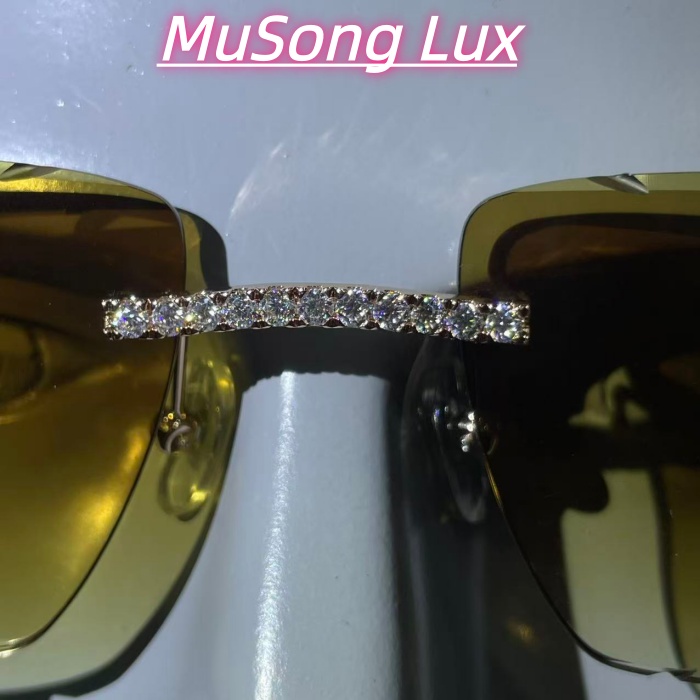 VVS Moissanite Cartier C glasses
