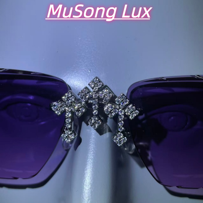 VVS Moissanite Cartier horn cross glasses