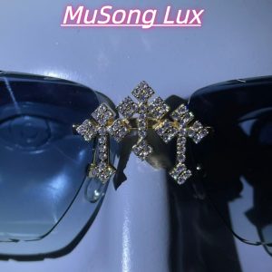 VVS Moissanite Cartier horn cross glasses
