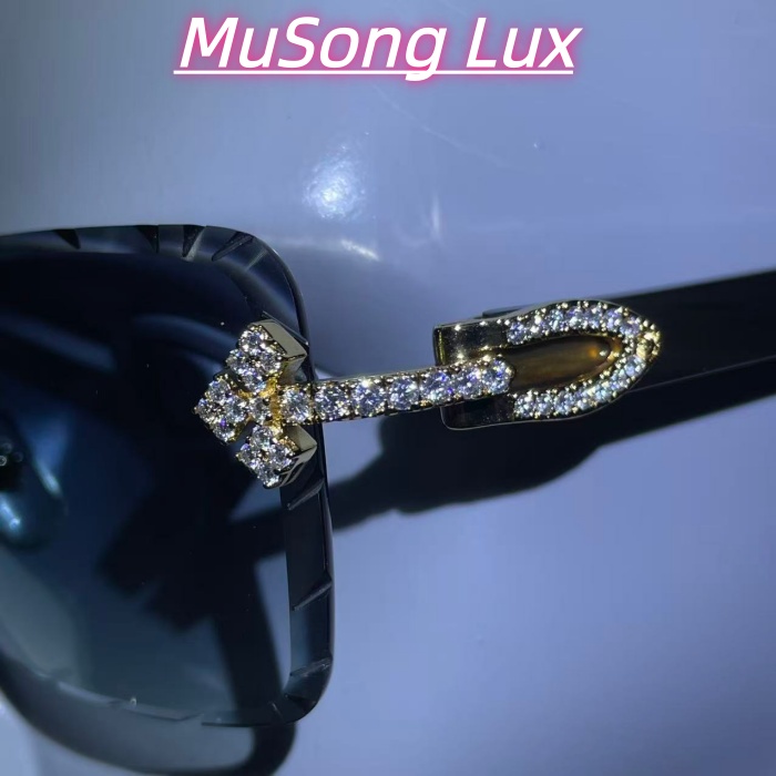 VVS Moissanite Cartier horn cross glasses